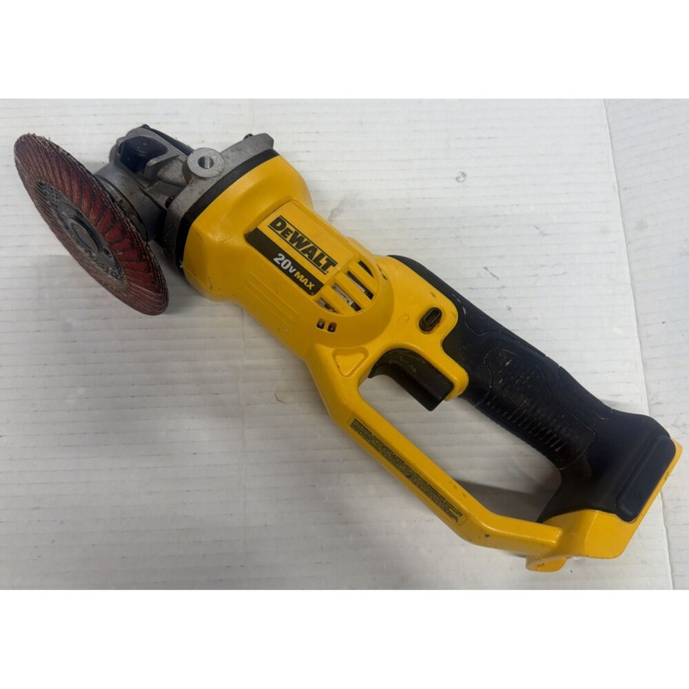 DEWALT DCG412 20V Lithium Ion 4-1/2”/5" Cordless Grinder Works!